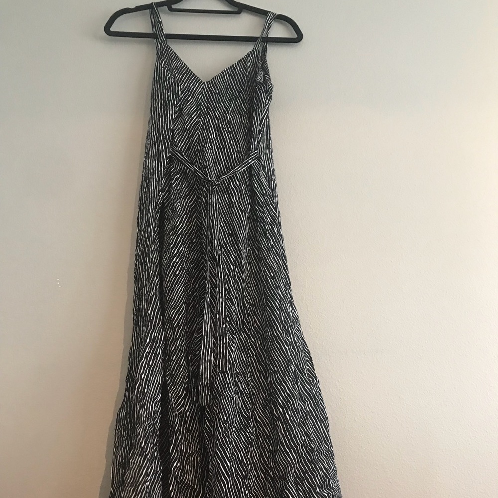 Wide leg jumpsuit